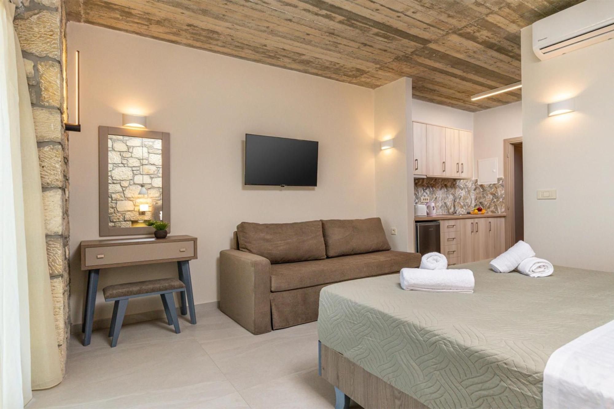 Achatis Apartments With Sea View コリンバリ エクステリア 写真
