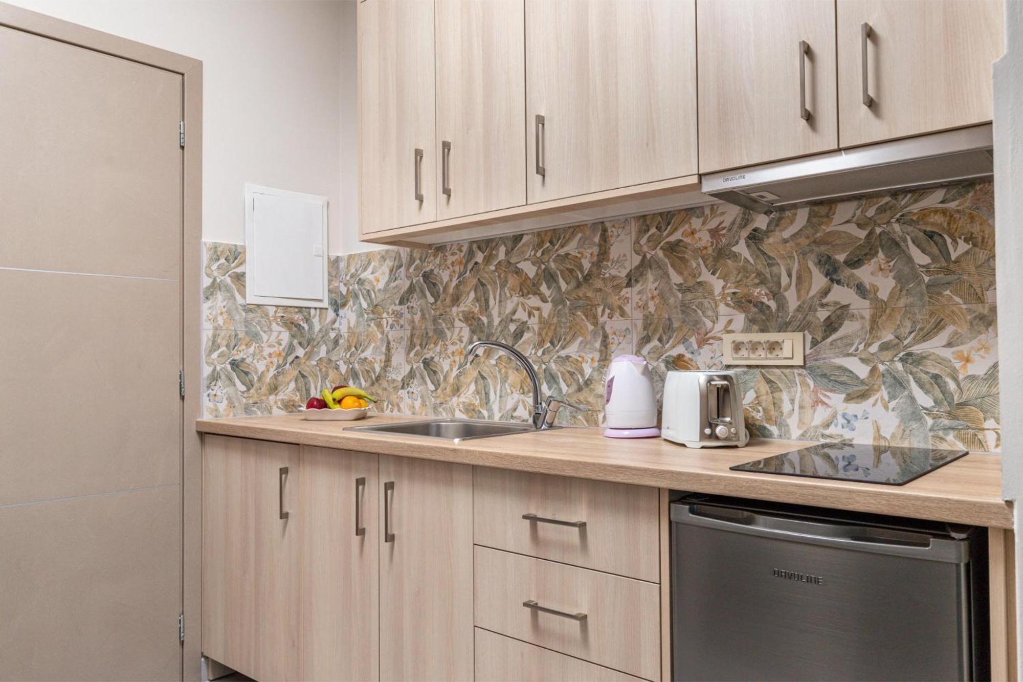 Achatis Apartments With Sea View コリンバリ エクステリア 写真