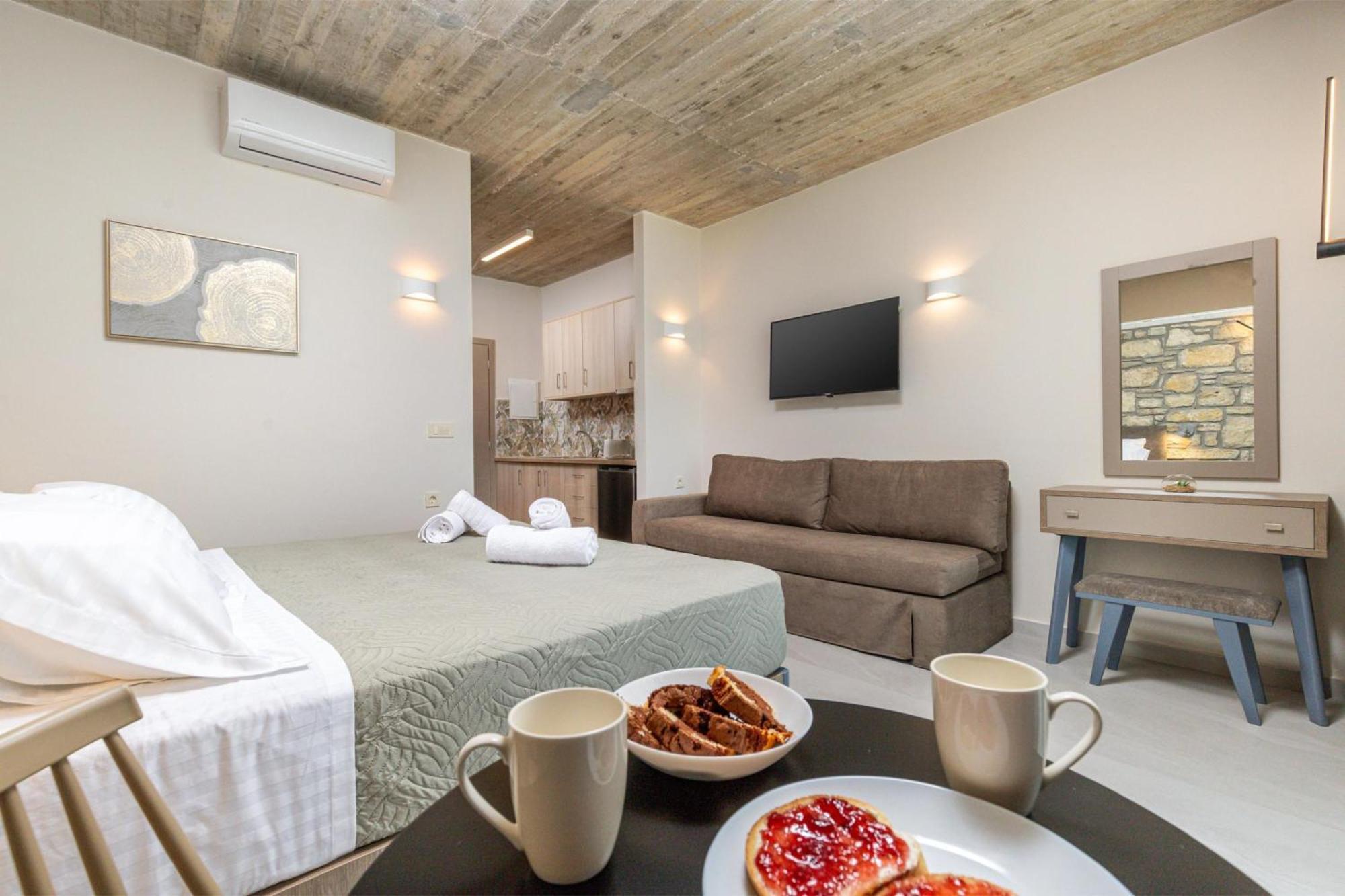Achatis Apartments With Sea View コリンバリ エクステリア 写真