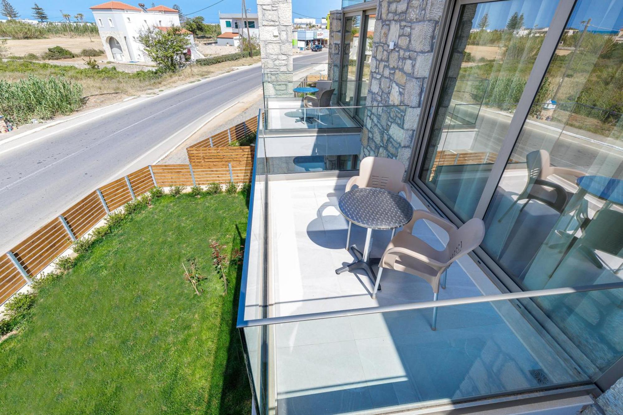 Achatis Apartments With Sea View コリンバリ エクステリア 写真